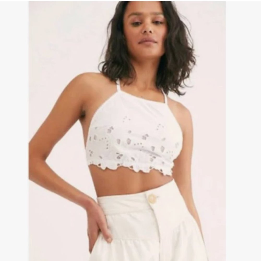 NWOT Free People Movement Eyelet Ruffle Crop Top White Medium